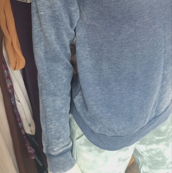 NEW Mineral Washed Sweatshirt By Junk Food Clothing NWOT - Picture 9 of 15